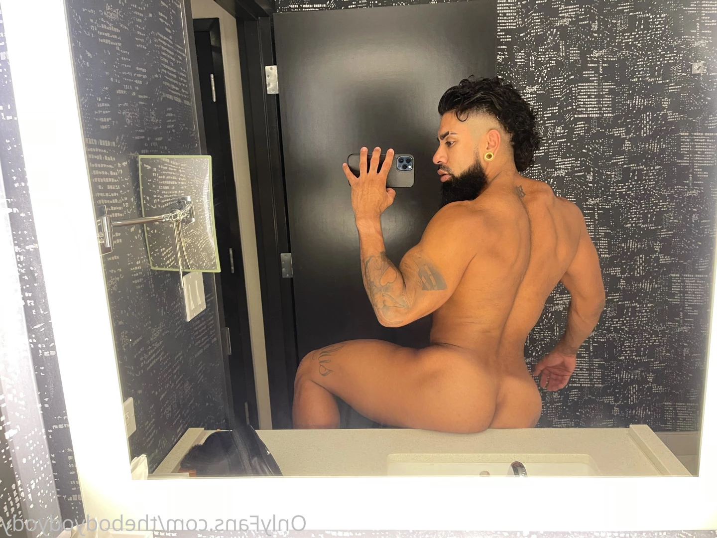Body [ thebodyodyody ] Onlyfans leaked photo 10014018 on Hotleaks.tv