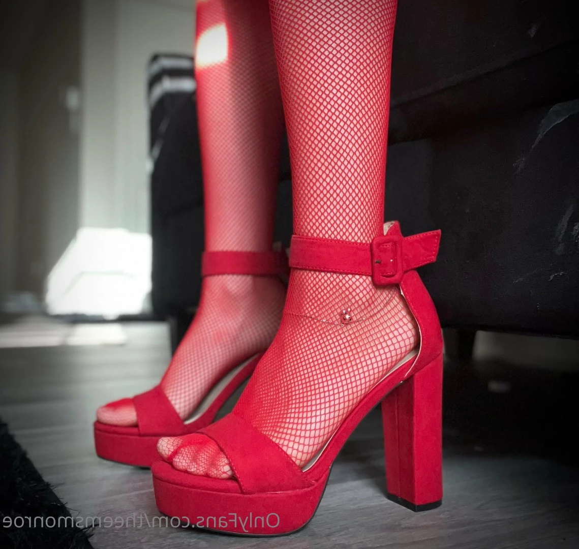 Goddess Monroe 💋 [ theemsmonroe ] Onlyfans leaked photo 8204573 on Hotleaks.tv