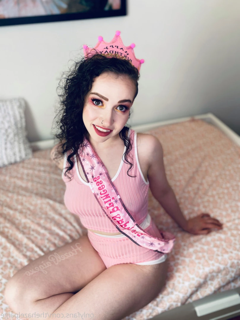 Hazel Paige [ thehazelpaige ] Onlyfans leaked photo 11400706 on Hotleaks.tv
