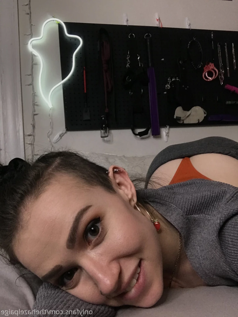 Hazel Paige [ thehazelpaige ] Onlyfans leaked photo 11401551 on Hotleaks.tv