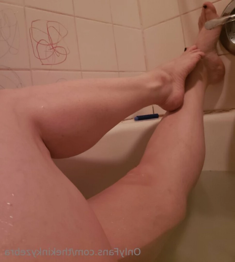 thekinkyzebra Onlyfans leaked photo 14282351 on Hotleaks.tv