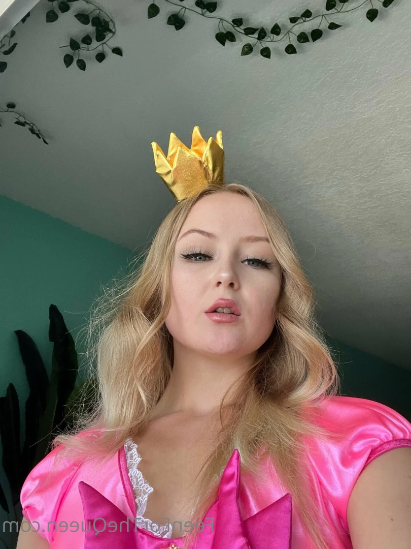 Natalia Queen ♚ TOP 0.1% [ thenataliaqueen ] Onlyfans leaked photo 8115344 on Hotleaks.tv