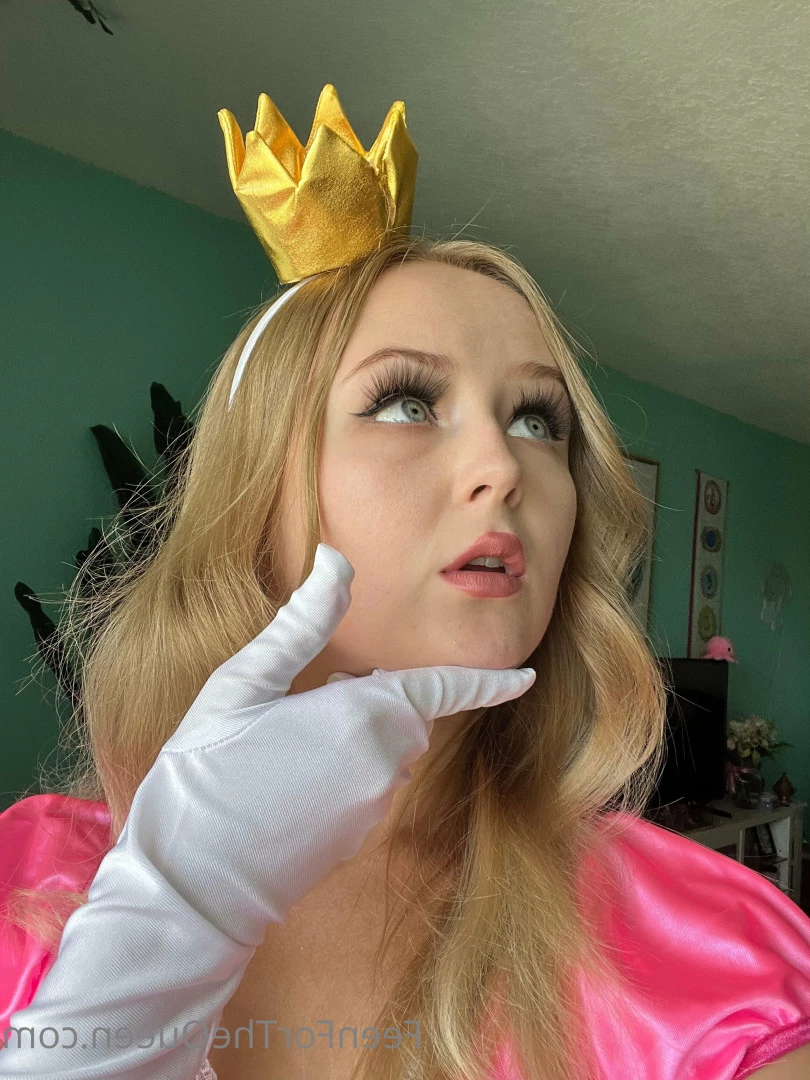 Natalia Queen ♚ TOP 0.1% [ thenataliaqueen ] Onlyfans leaked photo 8124431 on Hotleaks.tv