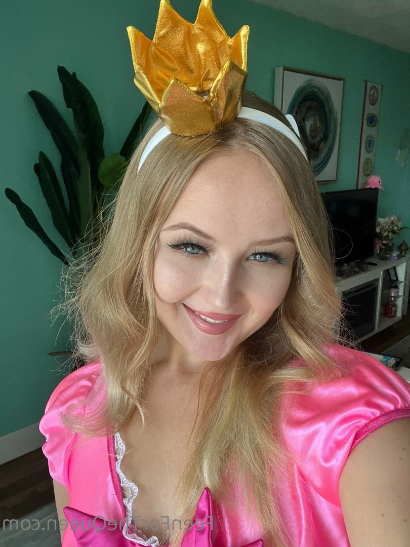 Natalia Queen ♚ TOP 0.1% [ thenataliaqueen ] Onlyfans leaked photo 8131674 on Hotleaks.tv