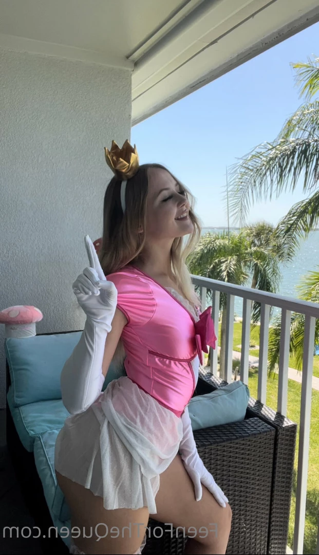 Natalia Queen ♚ TOP 0.1% [ thenataliaqueen ] Onlyfans leaked photo 8134738 on Hotleaks.tv