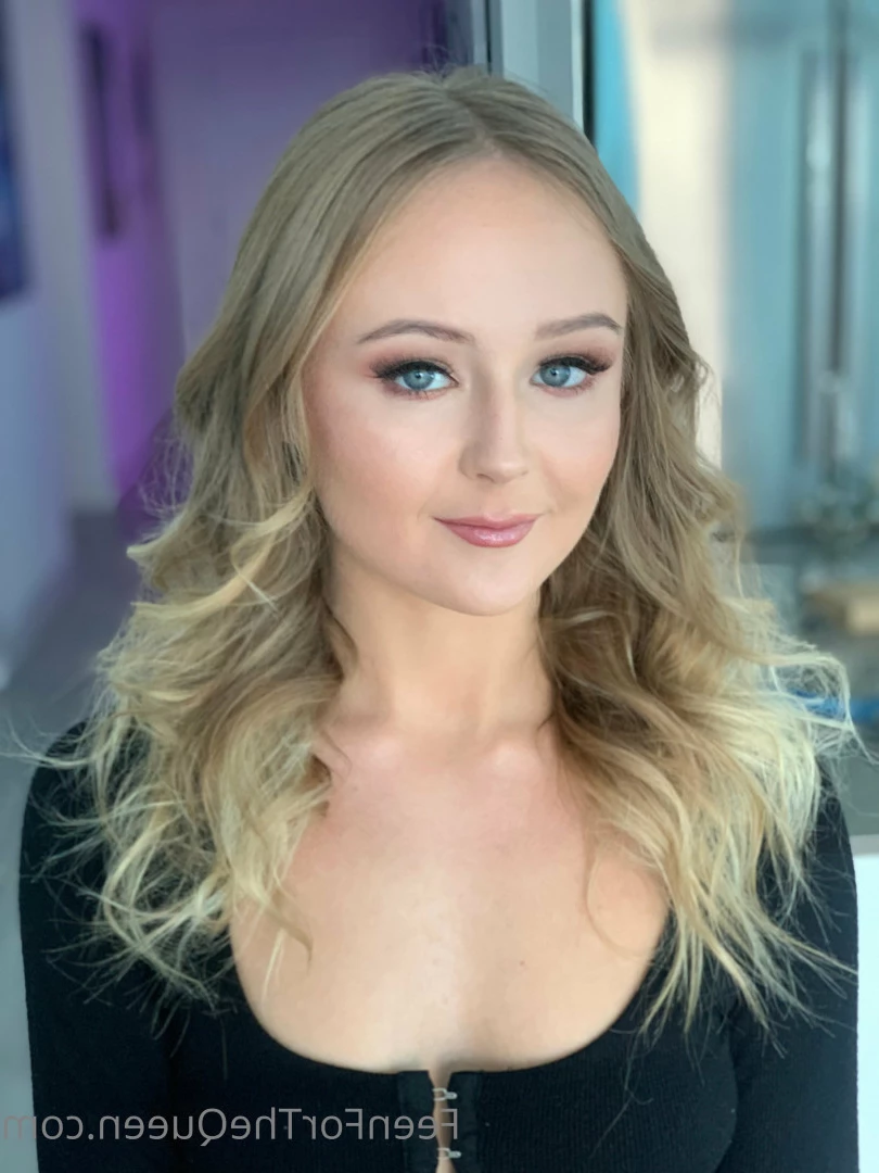 Natalia Queen ♚ TOP 0.1% [ thenataliaqueen ] Onlyfans leaked photo 8143609 on Hotleaks.tv