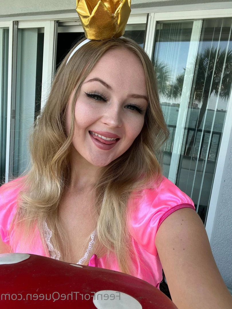 Natalia Queen ♚ TOP 0.1% [ thenataliaqueen ] Onlyfans leaked photo 8147852 on Hotleaks.tv
