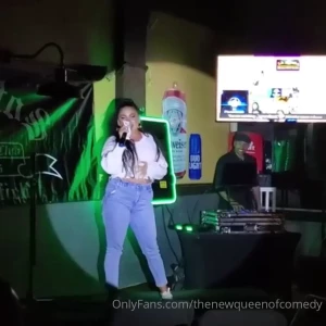 The New Queen Of Comedy [ thenewqueenofcomedy ] Onlyfans leaked video 9876464 on Hotleaks.tv