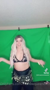 The New Queen Of Comedy [ thenewqueenofcomedy ] Onlyfans leaked video 9876868 on Hotleaks.tv