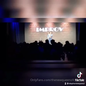 The New Queen Of Comedy [ thenewqueenofcomedy ] Onlyfans leaked video 9876900 on Hotleaks.tv