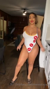 Lacey Jane [ thereallaceyj ] Onlyfans leaked video 9875199 on Hotleaks.tv