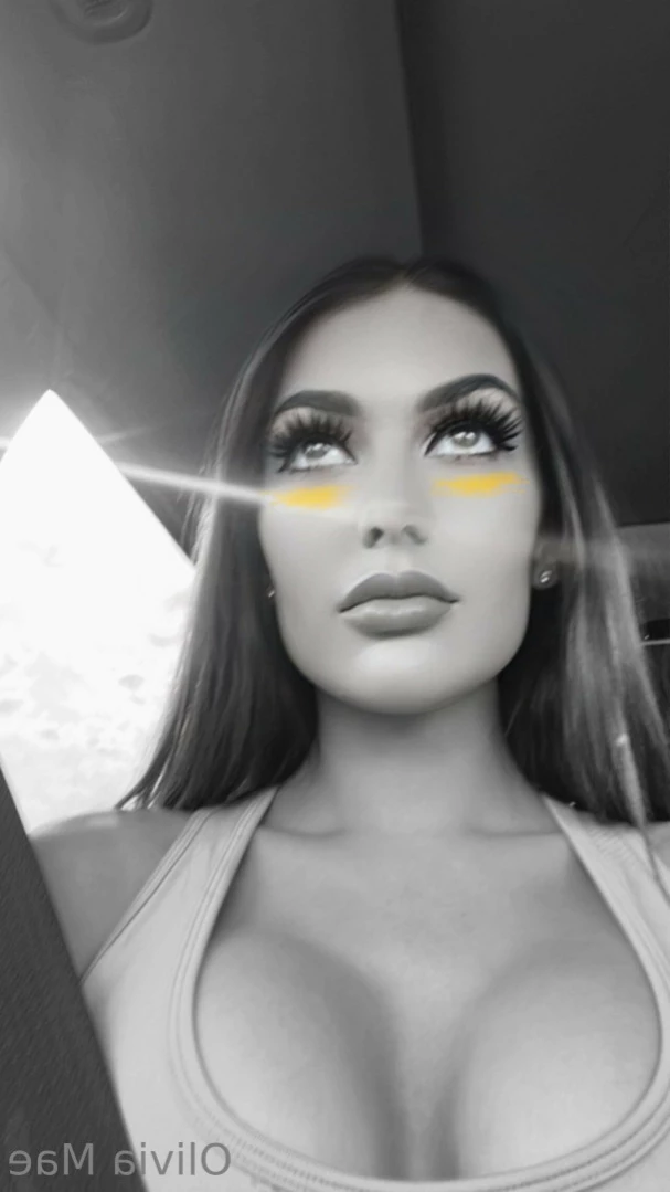 Liv [ olivia.maeday ] Onlyfans leaked photo 15484825 on Hotleaks.tv