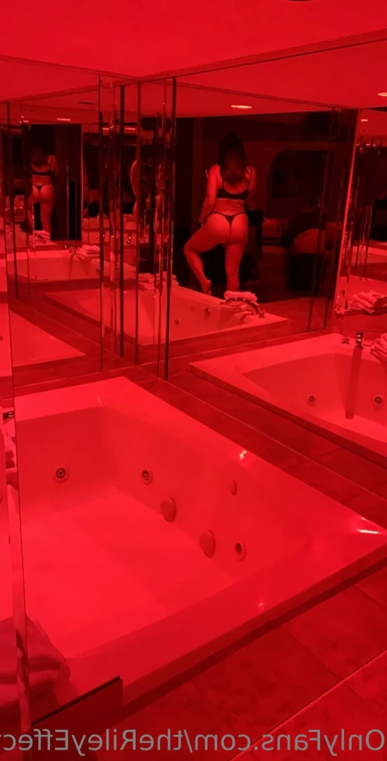 Heather Riley [ therileyeffect ] Onlyfans leaked photo 13538365 on Hotleaks.tv