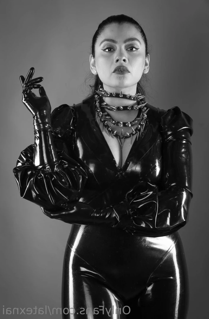 The Rubber Babe [ therubberbabe ] Onlyfans leaked photo 8061107 on Hotleaks.tv