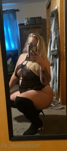 8052427