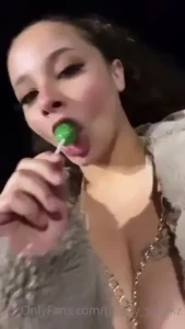 Tiffany Sparkz [ tiffany_sparkz ] Onlyfans leaked video 18164987 on Hotleaks.tv