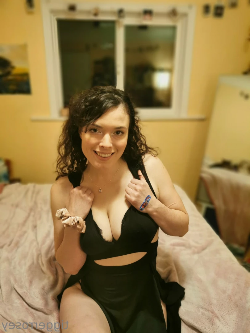 tiggerrosey Onlyfans leaked photo 8038656 on Hotleaks.tv