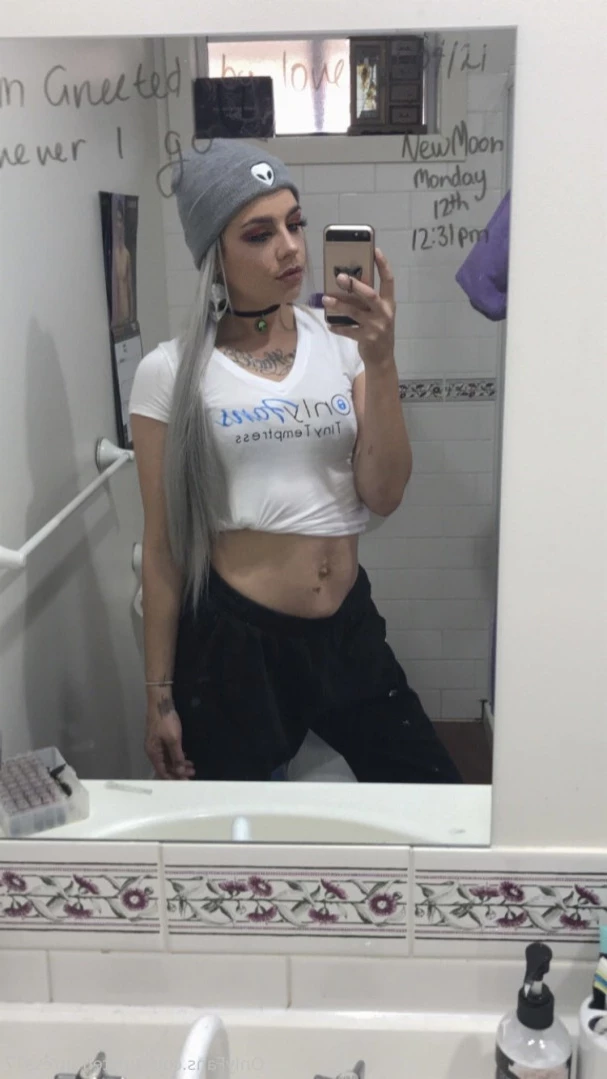 tinytemptress17 Onlyfans leaked photo 11387695 on Hotleaks.tv