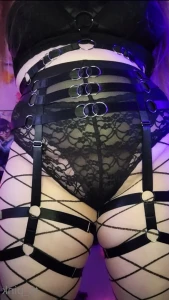 8110829