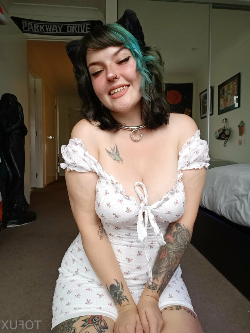 Nerdfux [ tofux_gaming ] Onlyfans leaked photo 9628701 on Hotleaks.tv