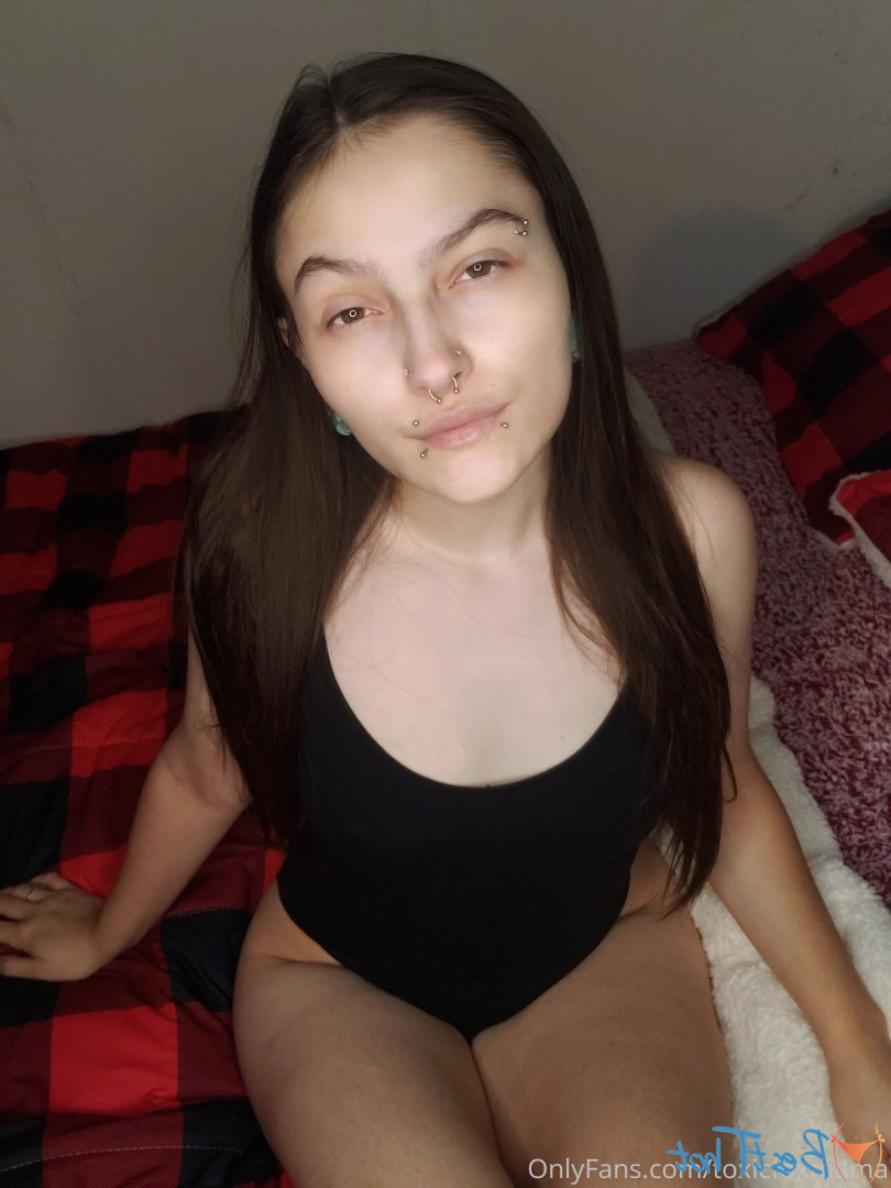 Mommy/Son roleplay vid 50% OFF [ toxicfoxmama ] Onlyfans leaked photo 17029329 on Hotleaks.tv