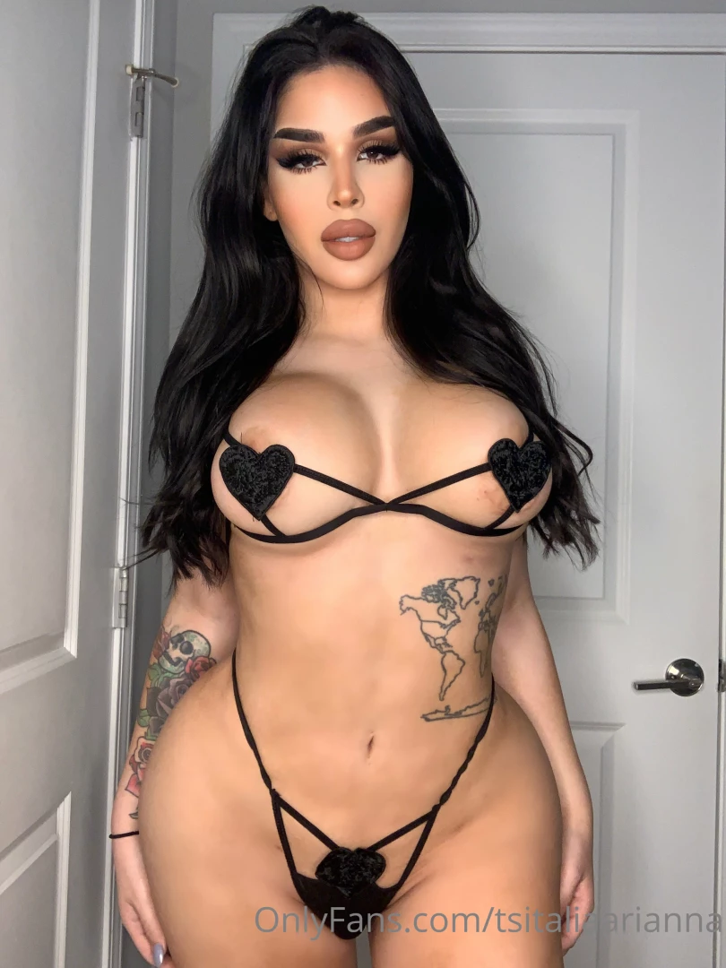 Italia Arianna [ tsitaliaarianna ] Onlyfans leaked photo 17065216 on Hotleaks.tv