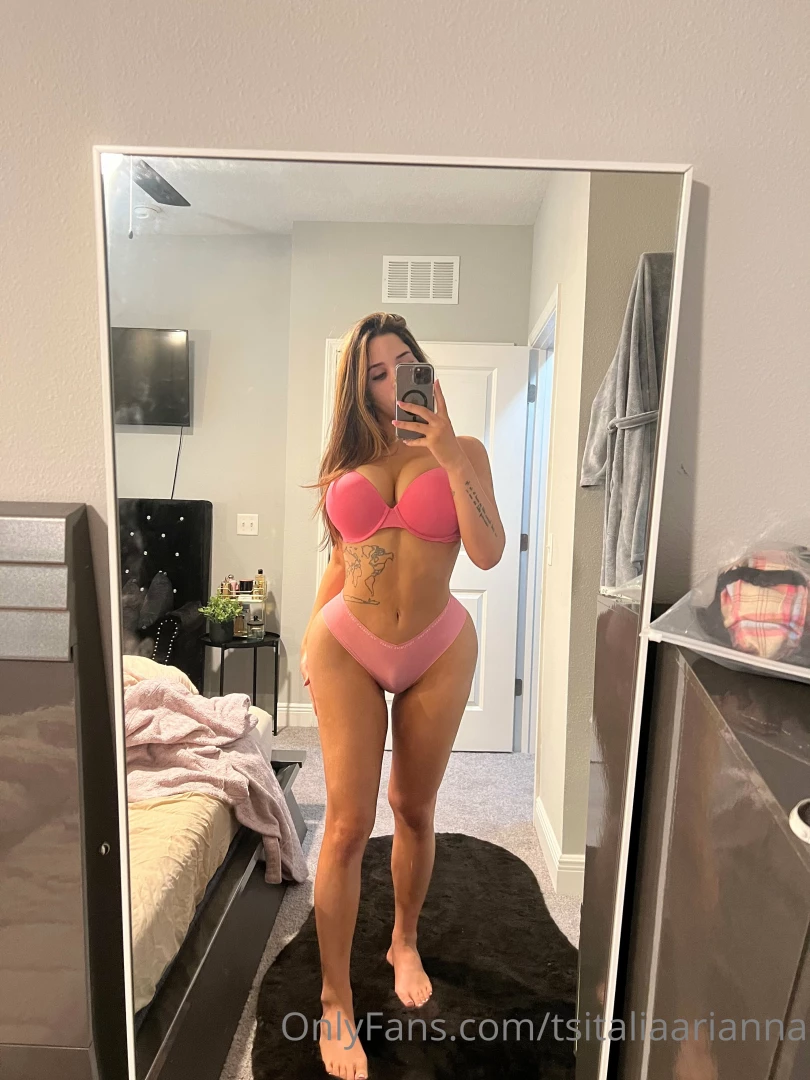 Italia Arianna [ tsitaliaarianna ] Onlyfans leaked photo 17065337 on Hotleaks.tv