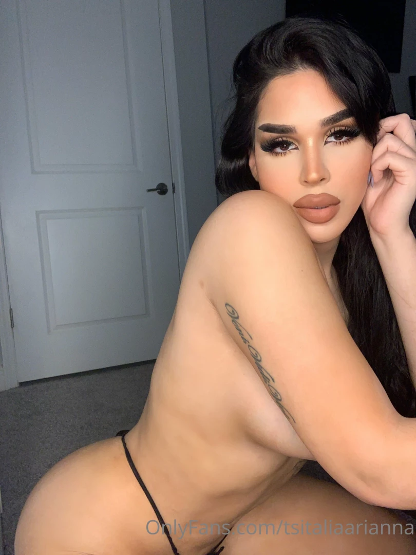 Italia Arianna [ tsitaliaarianna ] Onlyfans leaked photo 17065397 on Hotleaks.tv
