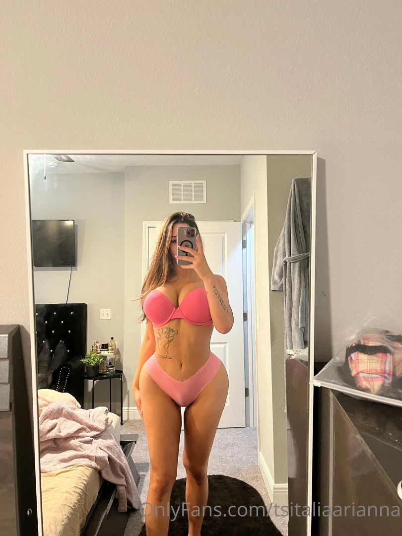 Italia Arianna [ tsitaliaarianna ] Onlyfans leaked photo 17065657 on Hotleaks.tv