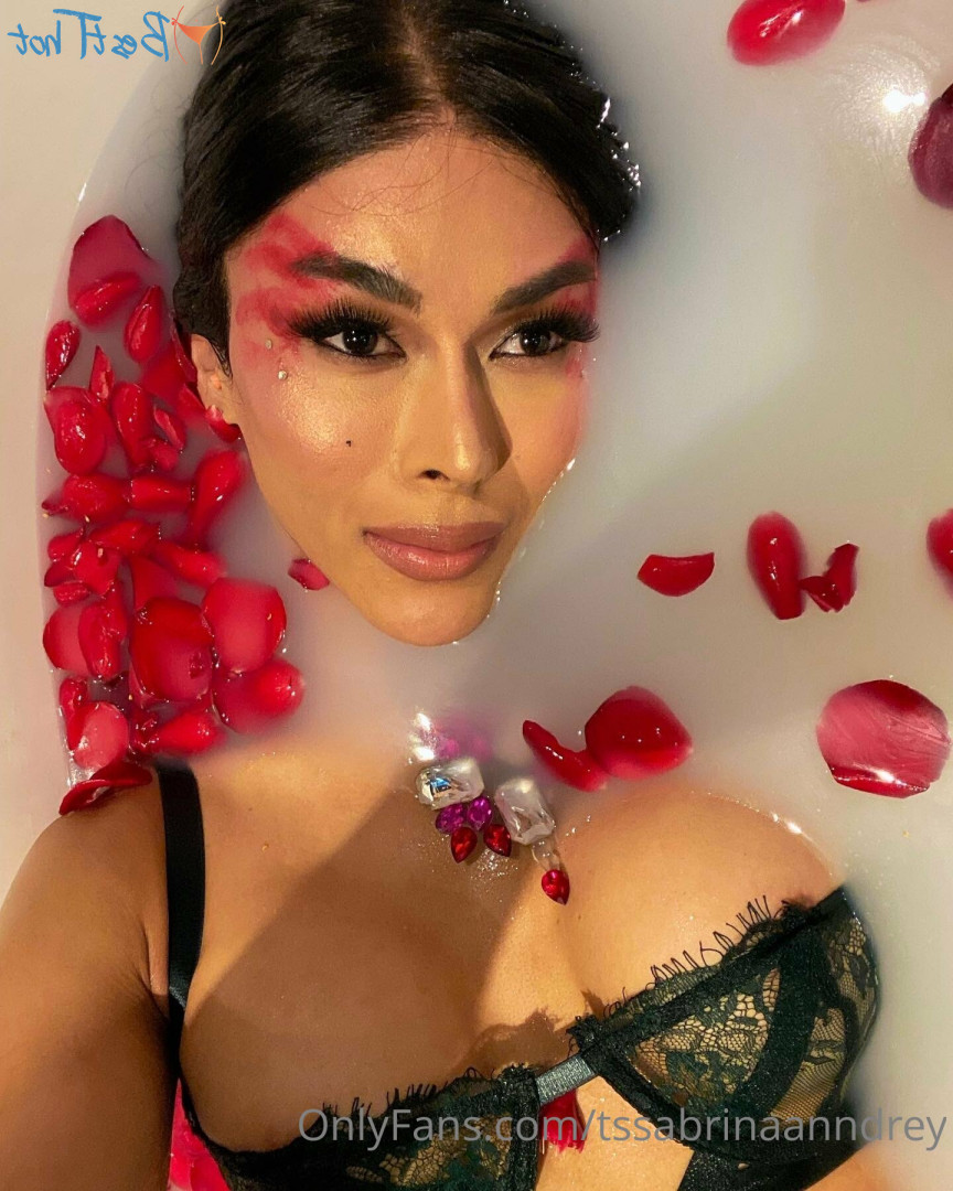 SabrinaAnndrey Lizz [ tssabrinaanndrey ] Onlyfans leaked photo 17123384 on Hotleaks.tv