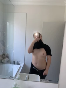 10015883