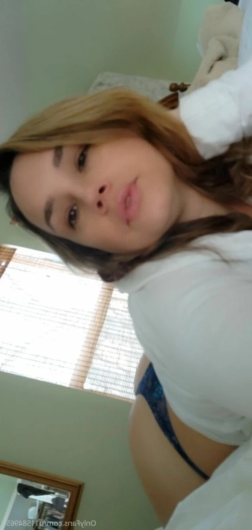 Hang with Beth [ u115849651 ] Onlyfans leaked photo 9695423 on Hotleaks.tv