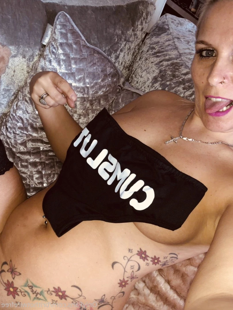 ♠️Cuckold + Hotwife♠️ [ ukhotwifecouple ] Onlyfans leaked photo 10385419 on Hotleaks.tv