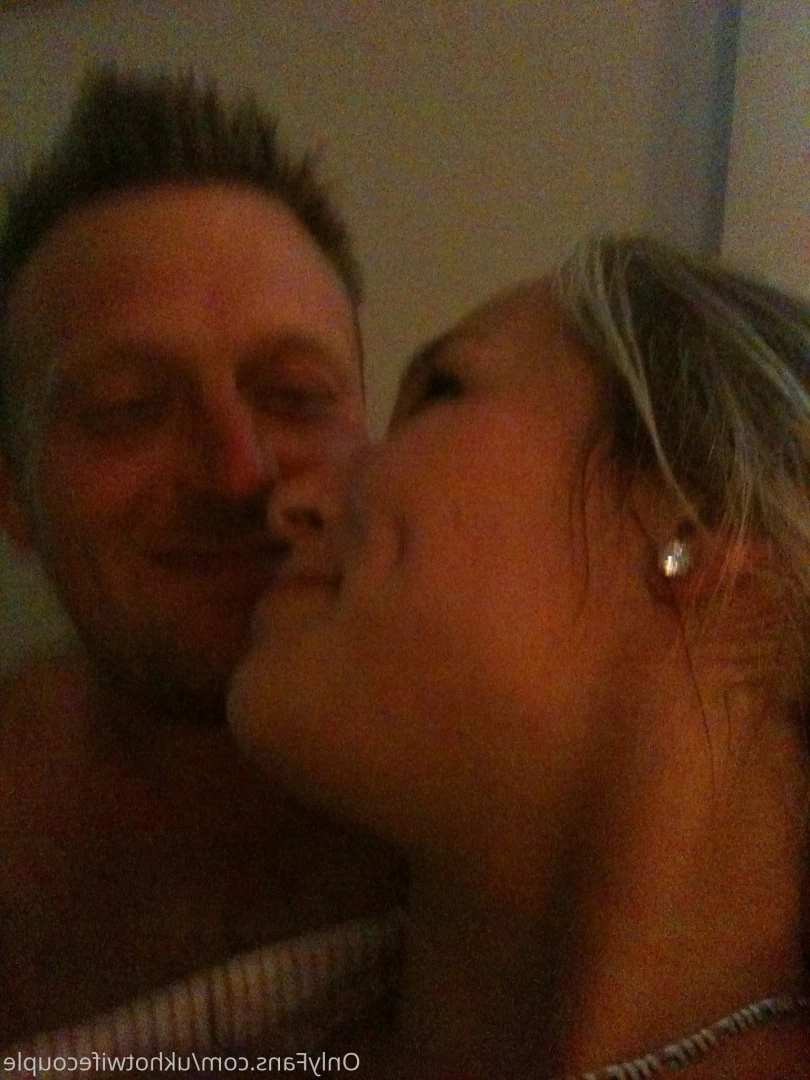 ♠️Cuckold + Hotwife♠️ [ ukhotwifecouple ] Onlyfans leaked photo 10386019 on Hotleaks.tv