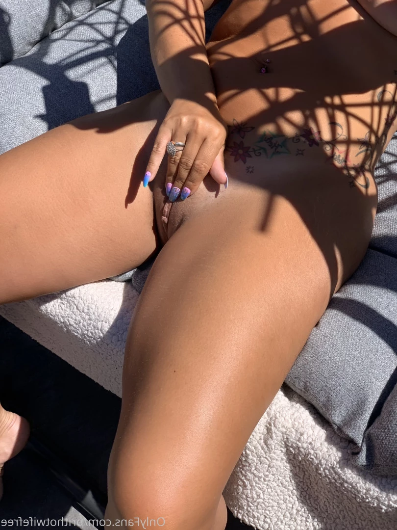 ♠️Cuckold + Hotwife♠️ [ ukhotwifecouple ] Onlyfans leaked photo 10392959 on Hotleaks.tv