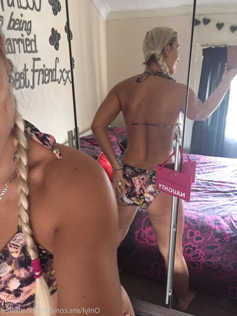 ♠️Cuckold + Hotwife♠️ [ ukhotwifecouple ] Onlyfans leaked photo 10393117 on Hotleaks.tv