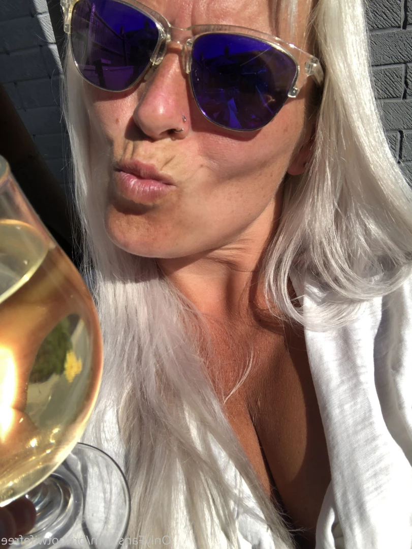 ♠️Cuckold + Hotwife♠️ [ ukhotwifecouple ] Onlyfans leaked photo 10410209 on Hotleaks.tv