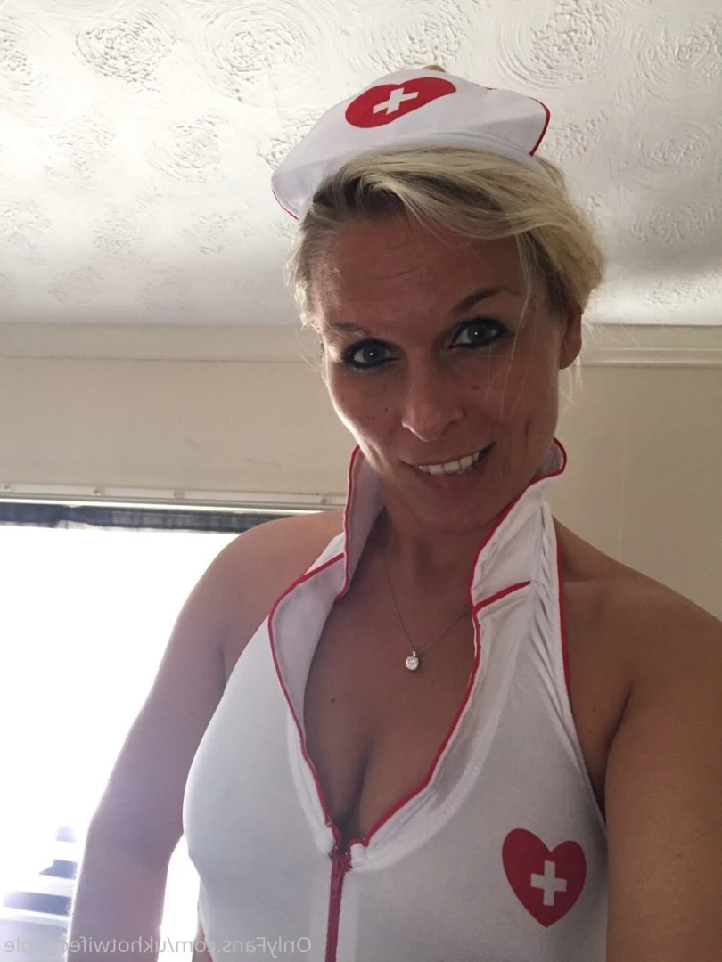 ♠️Cuckold + Hotwife♠️ [ ukhotwifecouple ] Onlyfans leaked photo 10419637 on Hotleaks.tv