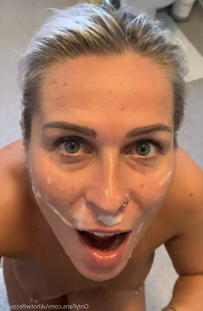 ♠️Cuckold + Hotwife♠️ [ ukhotwifecouple ] Onlyfans leaked photo 11487662 on Hotleaks.tv