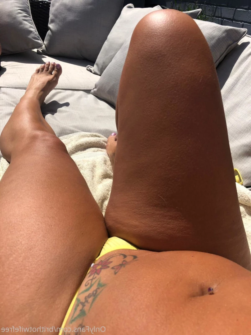 ♠️Cuckold + Hotwife♠️ [ ukhotwifecouple ] Onlyfans leaked photo 12565257 on Hotleaks.tv