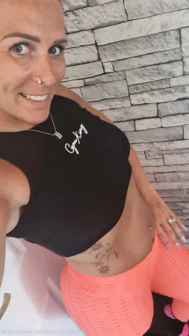 ♠️Cuckold + Hotwife♠️ [ ukhotwifecouple ] Onlyfans leaked photo 12649296 on Hotleaks.tv