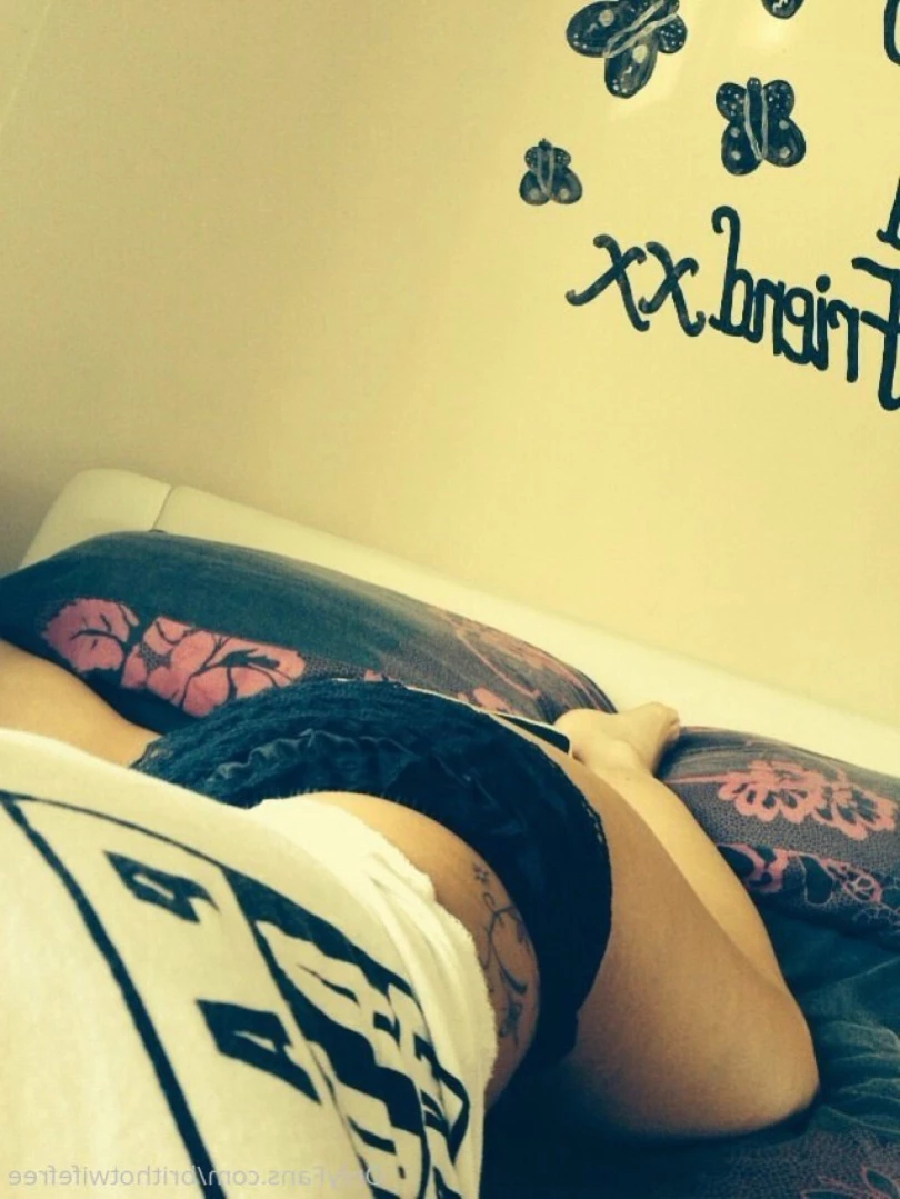 ♠️Cuckold + Hotwife♠️ [ ukhotwifecouple ] Onlyfans leaked photo 12836716 on Hotleaks.tv