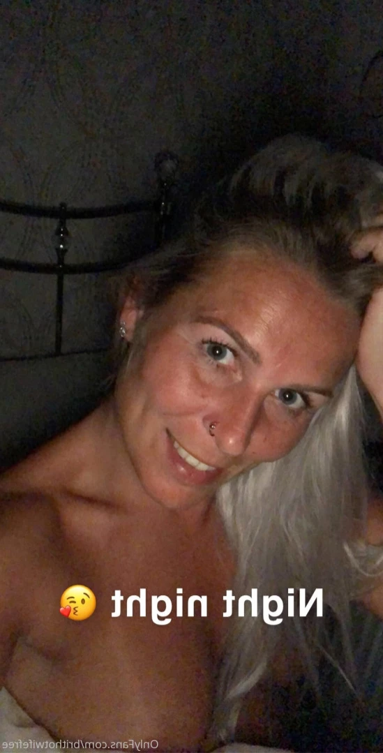 ♠️Cuckold + Hotwife♠️ [ ukhotwifecouple ] Onlyfans leaked photo 12865692 on Hotleaks.tv