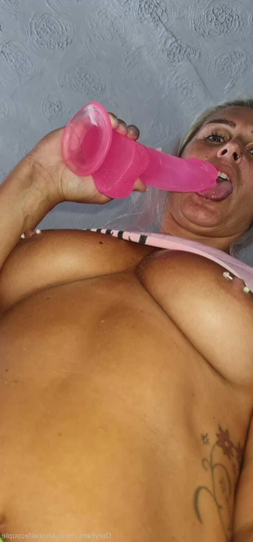 ♠️Cuckold + Hotwife♠️ [ ukhotwifecouple ] Onlyfans leaked photo 13465073 on Hotleaks.tv