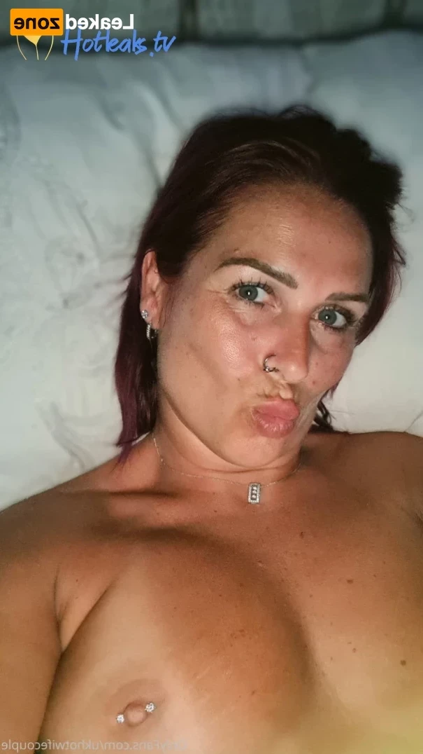 ♠️Cuckold + Hotwife♠️ [ ukhotwifecouple ] Onlyfans leaked photo 14833555 on Hotleaks.tv