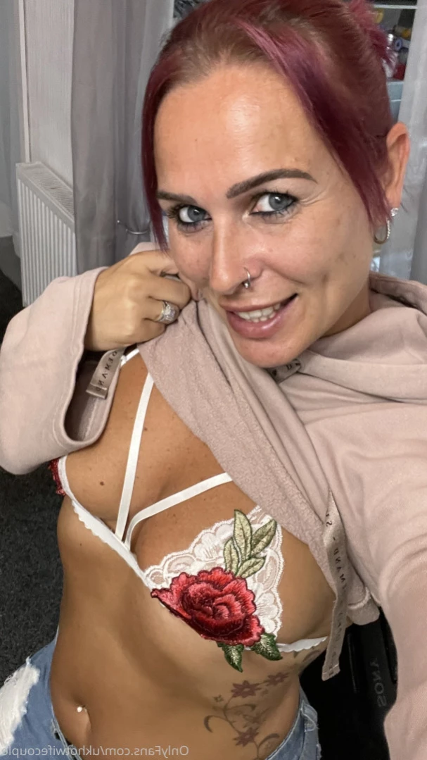 ♠️Cuckold + Hotwife♠️ [ ukhotwifecouple ] Onlyfans leaked photo 14876637 on Hotleaks.tv