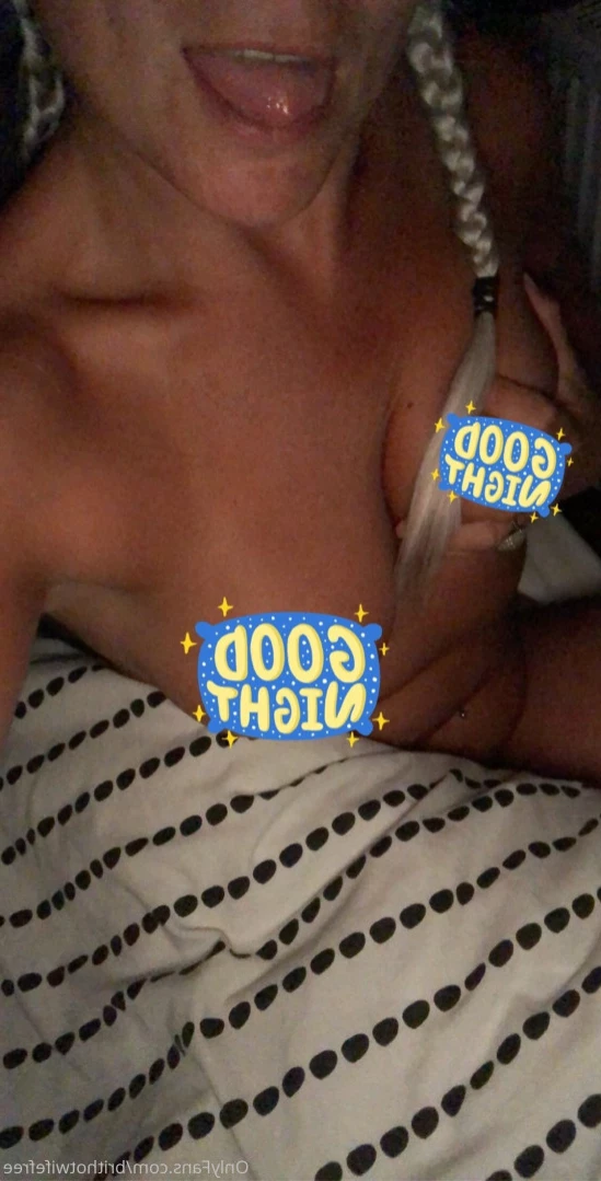 ♠️Cuckold + Hotwife♠️ [ ukhotwifecouple ] Onlyfans leaked photo 14880959 on Hotleaks.tv