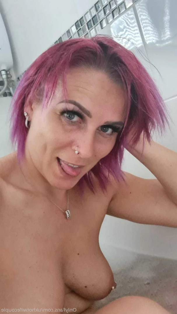 ♠️Cuckold + Hotwife♠️ [ ukhotwifecouple ] Onlyfans leaked photo 15694663 on Hotleaks.tv