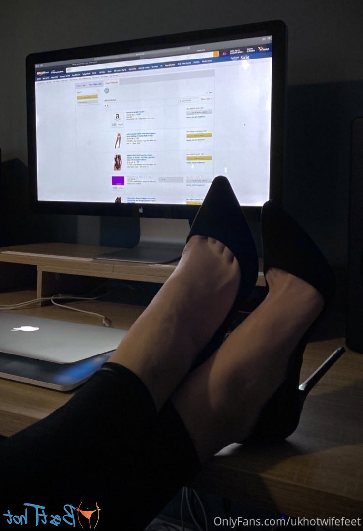 ukhotwifefeet Onlyfans leaked photo 17124194 on Hotleaks.tv