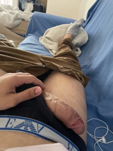 10104617